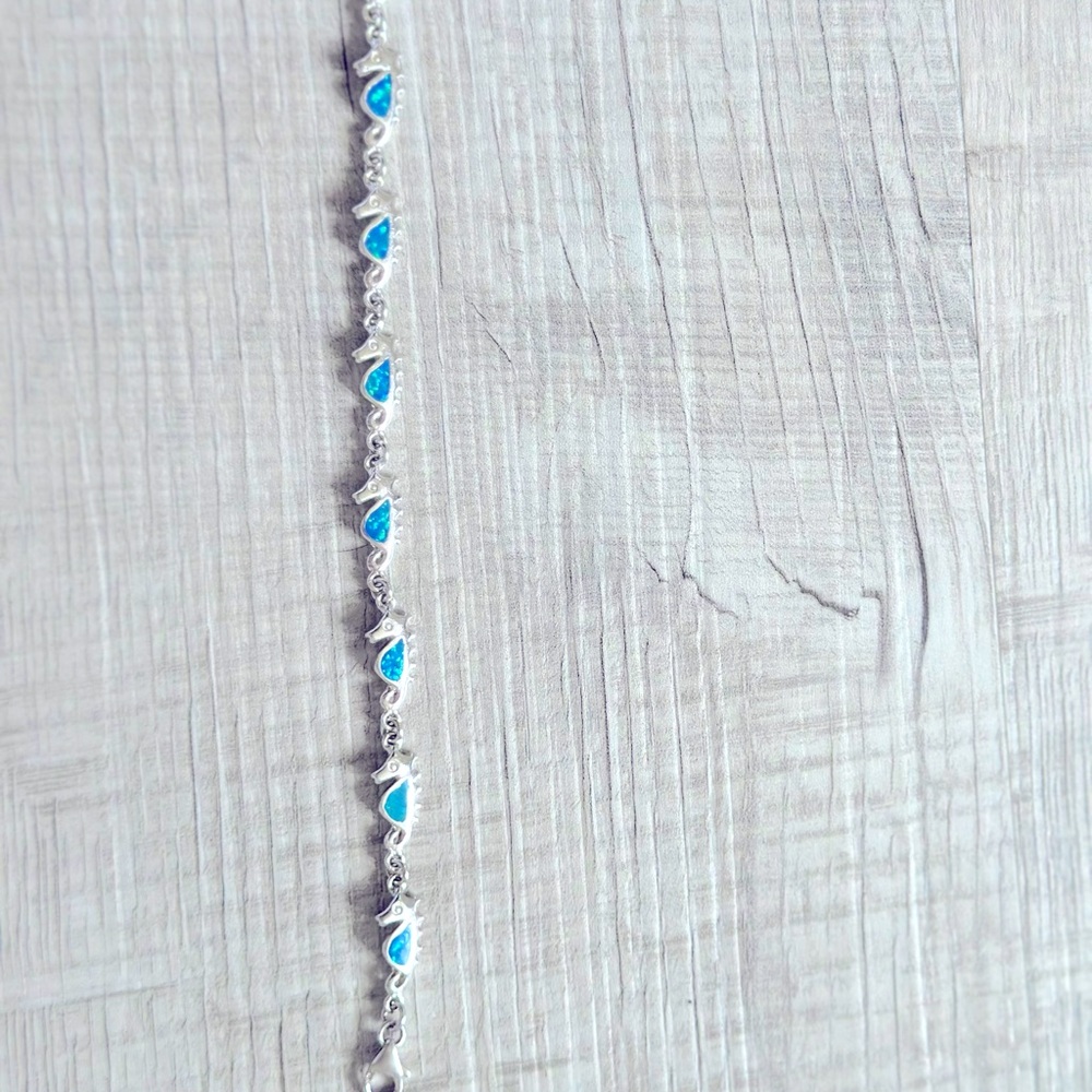 WOMEN’S STERLING SILVER BRACELET